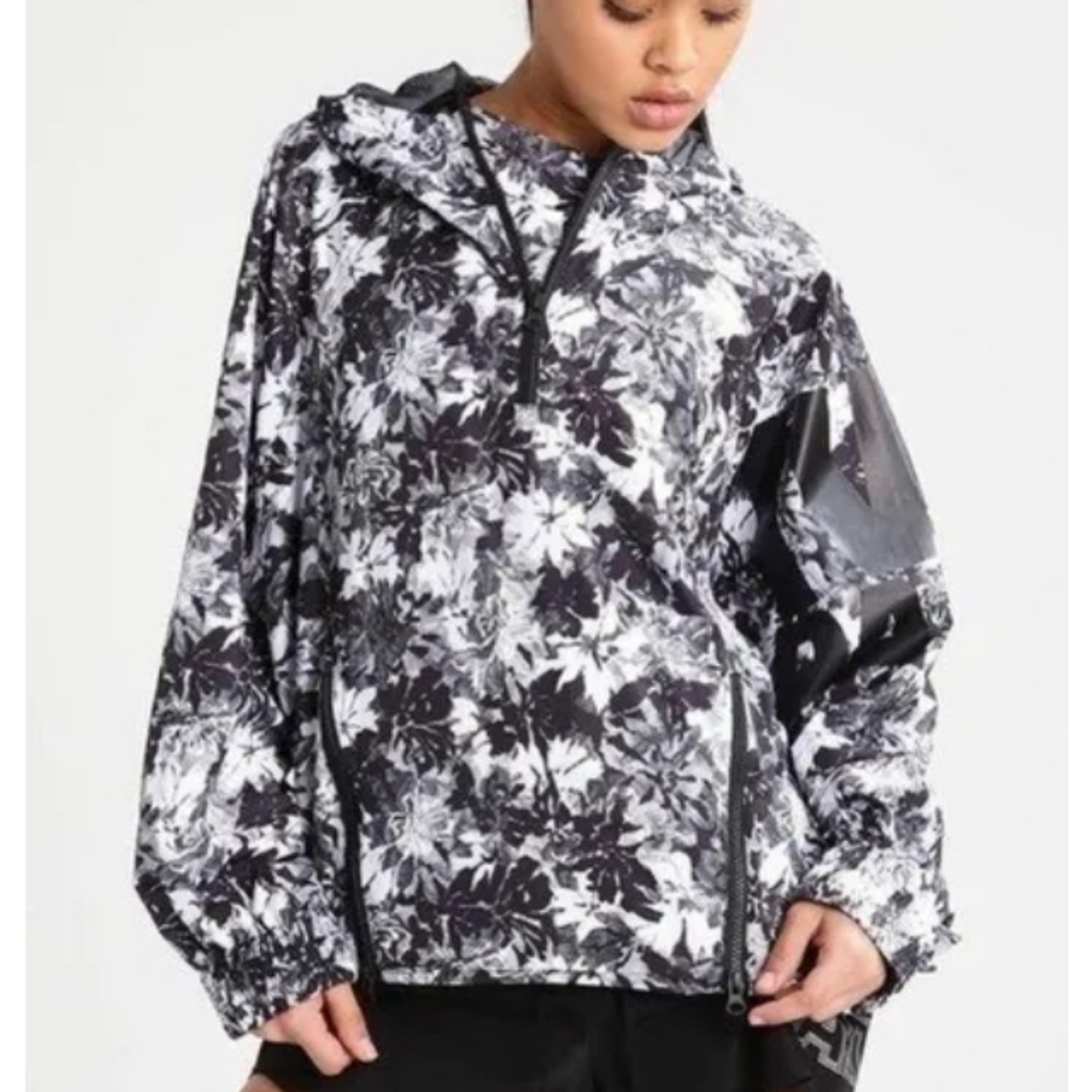 Ivy Park Windbreaker